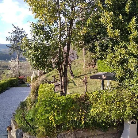 Casa Via Castelmonte Ii Nyaraló *